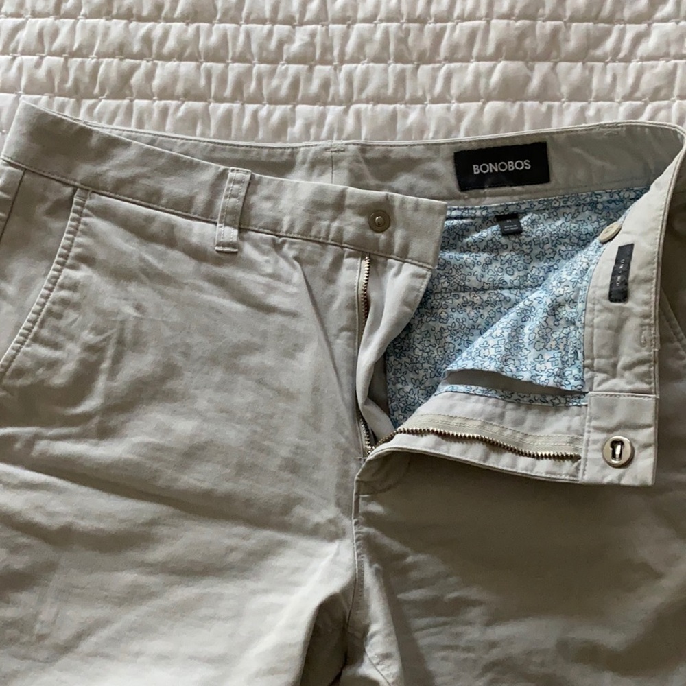Bonobos khaki shorts, Sz 31